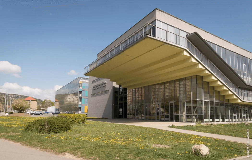 Кошицький технічний університет, Навчання в Словаччині, Навчання в Єпропі